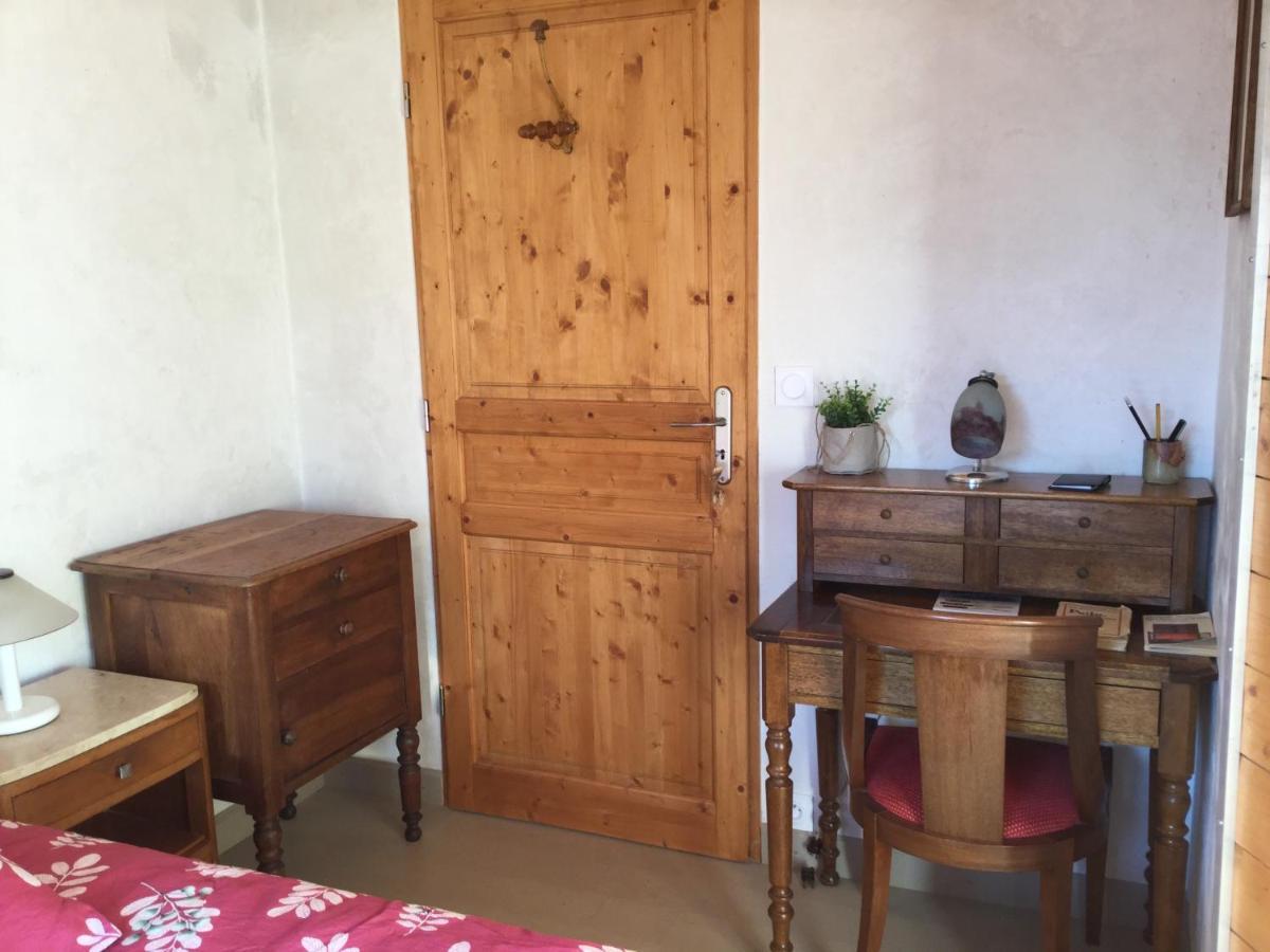 La Maison De Jean Les Adrets 外观 照片